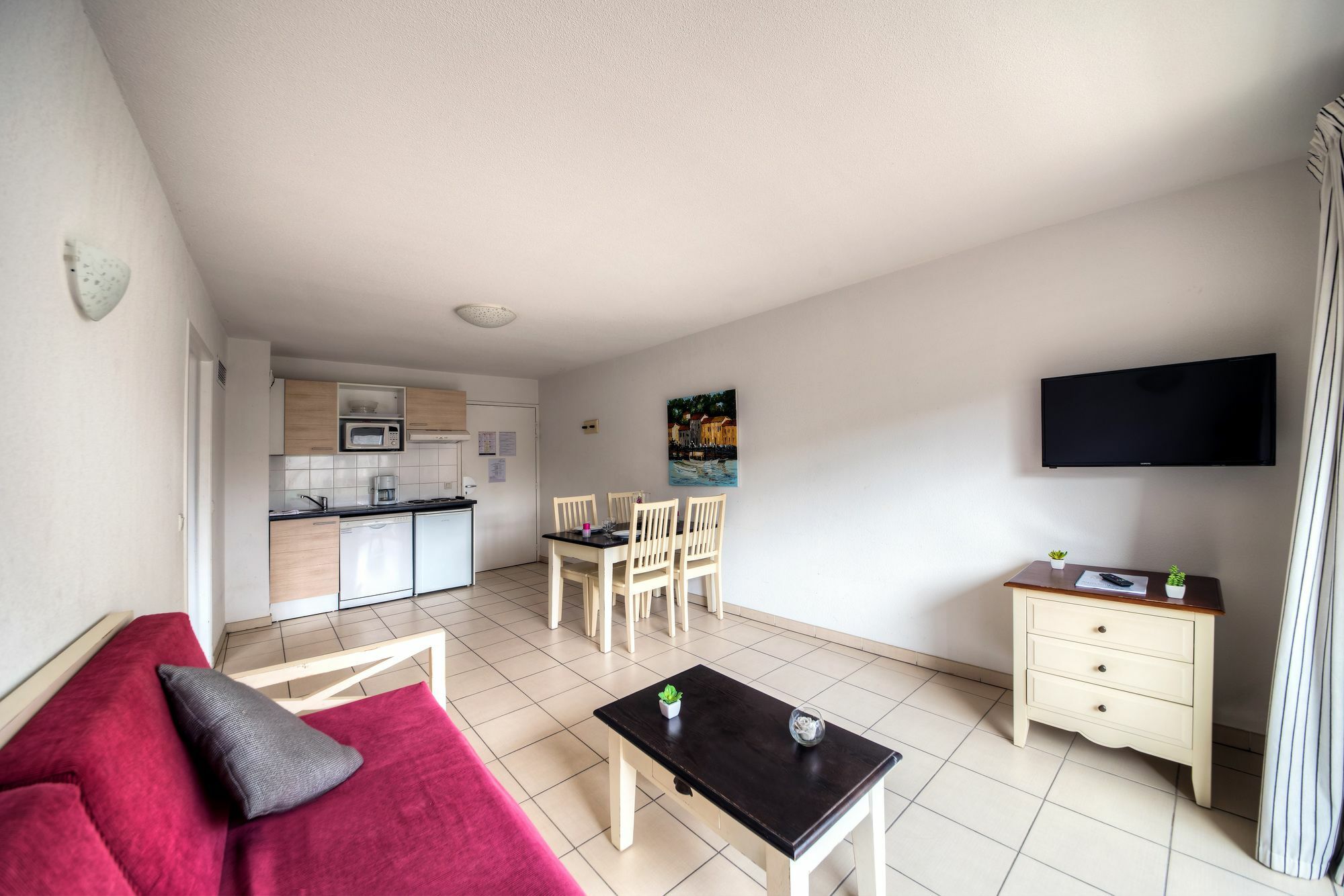 Comfort Aparthotel Frejus La Tour De Mare Exteriör bild