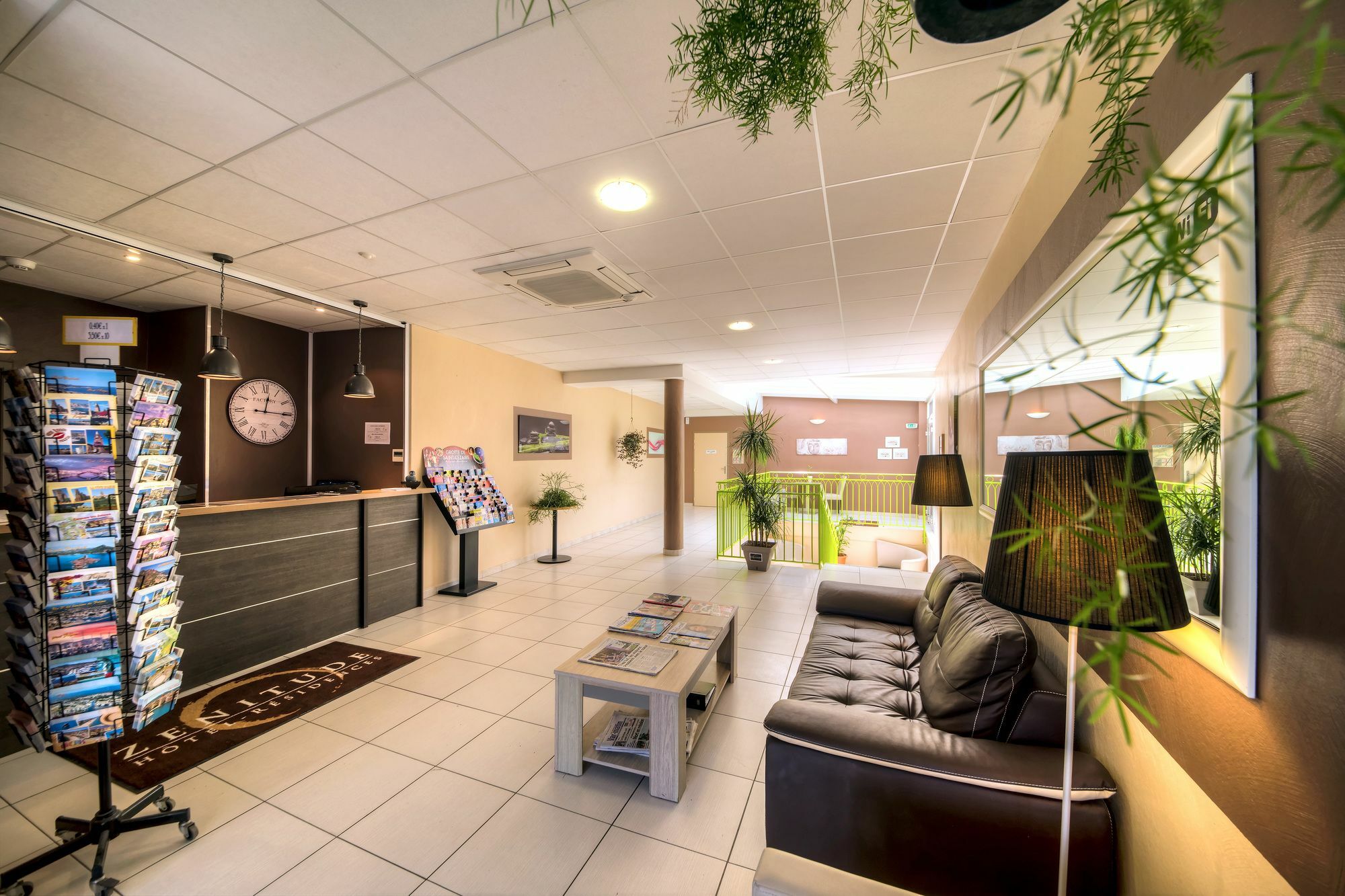Comfort Aparthotel Frejus La Tour De Mare Exteriör bild
